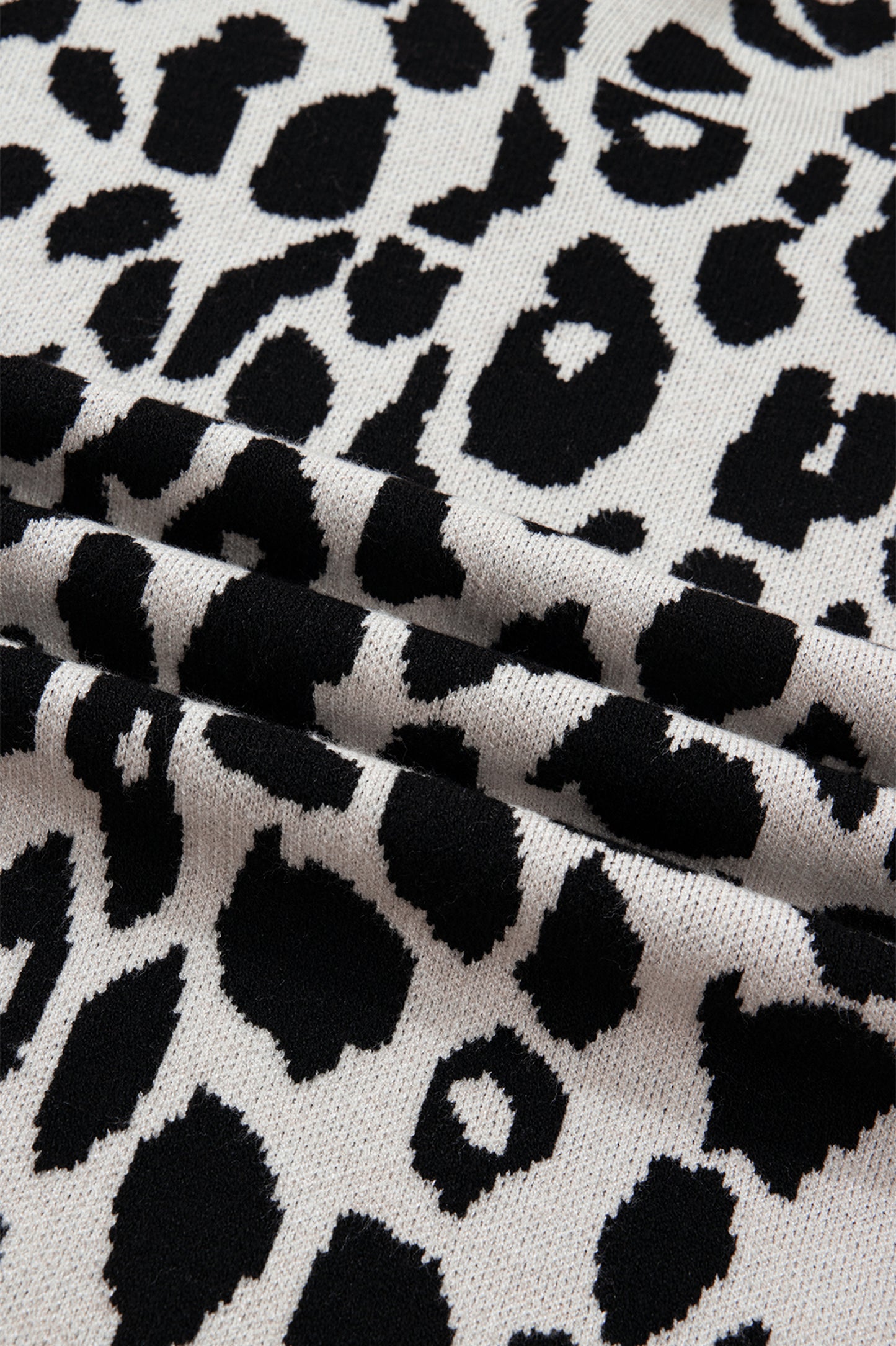 Black Plus Size Leopard Print High Neck Short Sleeve Sweater